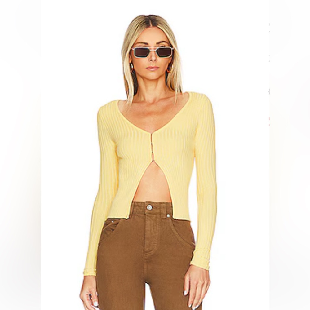 SOLD OUT REVOLVE SIERRA KNIT TOP yellow size small good condition!